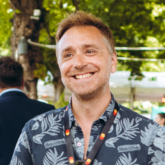 Portrait of Sebastian Sessler, Managing Partner at AVentures